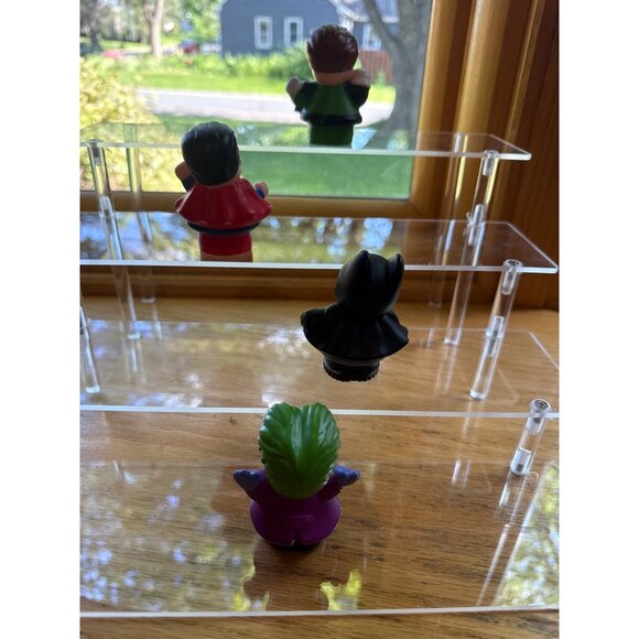 Fisher Price Little People DC Super Friends Collectible Figures - Picture 5 of 6